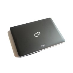 Fujitsu Lifebook S710 14" i5, 8GB, 128GB SSD - Grado A